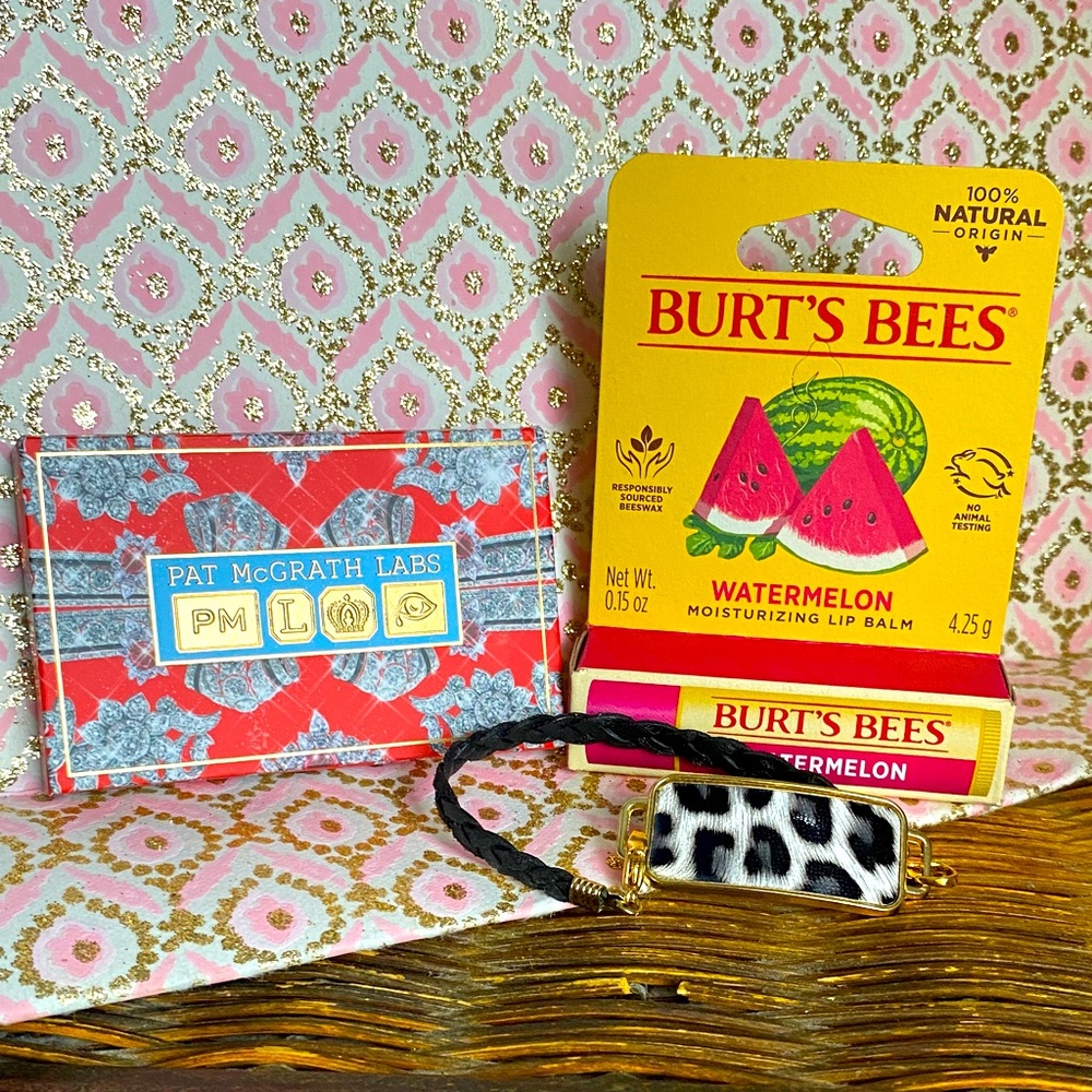 Pat & McGrath Labs Red and Gold Palette - FREE Burt’s 🐝 lip balm or bracelet!!
